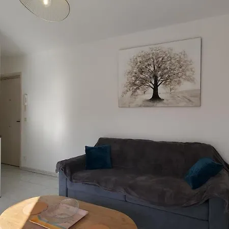 Port Frejus, Les Rives Latines, 30m2 *