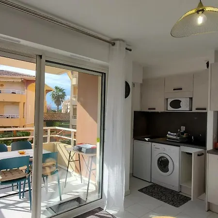 Port Frejus, Les Rives Latines, 30m2 Fréjus