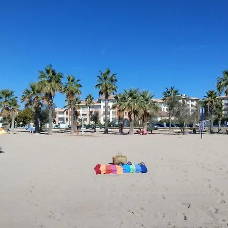アパート Port Frejus, Les Rives Latines, 30m2 *